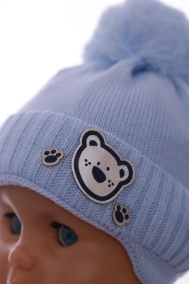 Шапка в'язка для хлопчика на трикотажі Миха блакитна