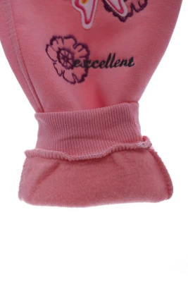 Штани на флісі для дівчинки з метеликом пудрові