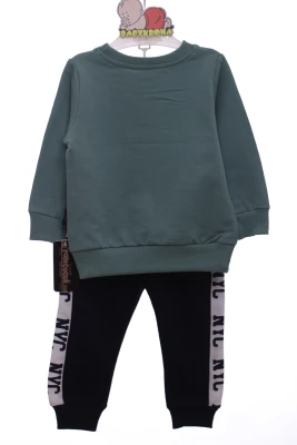 Костюм для хлопчика двонитка "NYC" оливковий