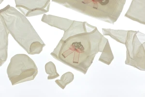 Набір для новонародженої дівчинки трикотажний