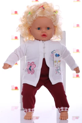 Кофта з метеликом