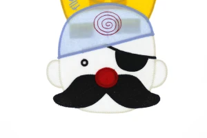 Нагрудник для хлопчика трикотажний Пірат блакитний