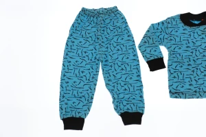 Піжама з довгим рукавом для хлопчика трикотажна кольорова блакитна