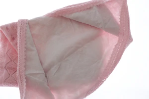 Плед для дівчинки в'язка на синтепоні Зайчик 80*85 см рожевий