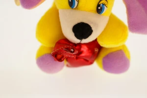 Собачка з мішечком