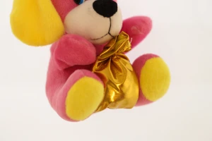 Собачка з мішечком