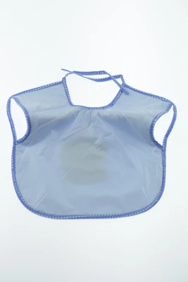 Нагрудник трикотажний для хлопчика 25*30 см Skatine блакитний