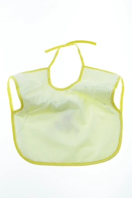 Нагрудник трикотажний на зав'язках 25*30 см Ваву жовтий