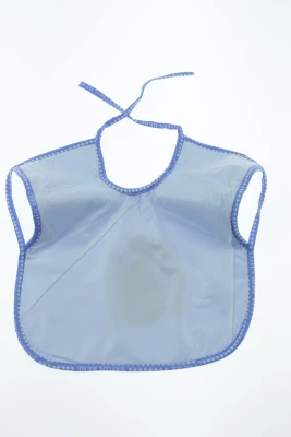 Нагрудник для хлопчика трикотажний 25*30 см Серце блакитне