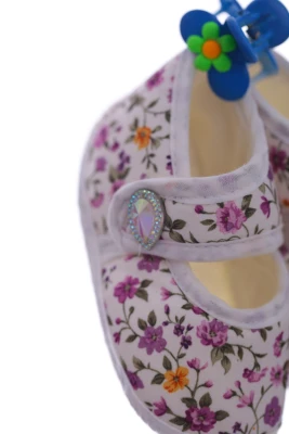 Пінетки для дівчинки на липучці з квітами бузковий