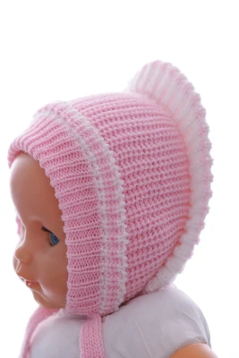 чепчик в'язаний