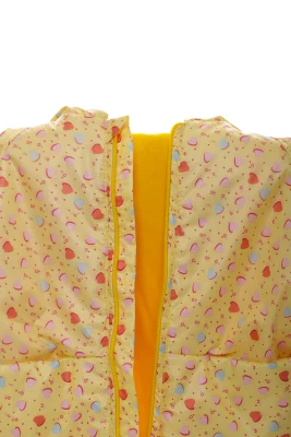 Куртка для дівчинки нуль на холлофайбері Babykroha з принтом серця жовта