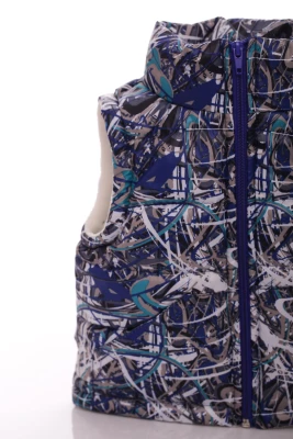 Жилетка на флісі для хлопчика з кишенями Babykroha з принтом зеленої павутинки