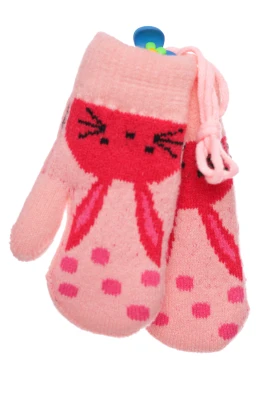 Рукавички для дівчинки в'язка на траві з зайчиком у горох світло-рожеві