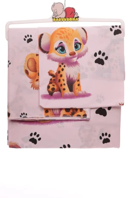 Постільна білизна для дівчинки бавовна з Левенем 135*100 см світло-рожева