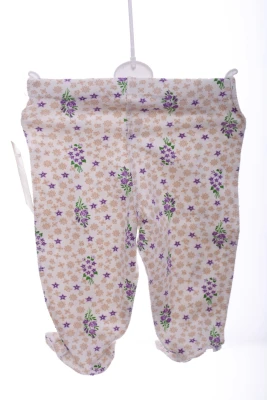Повзунки трикотажні для дівчинки в квіточку бежеві