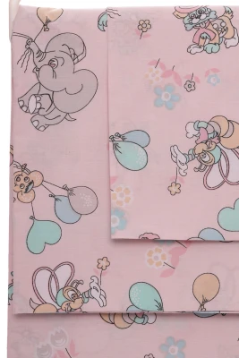 Постільна білизна для дівчинки бавовна звірята з кульками світло-рожева 135*100см